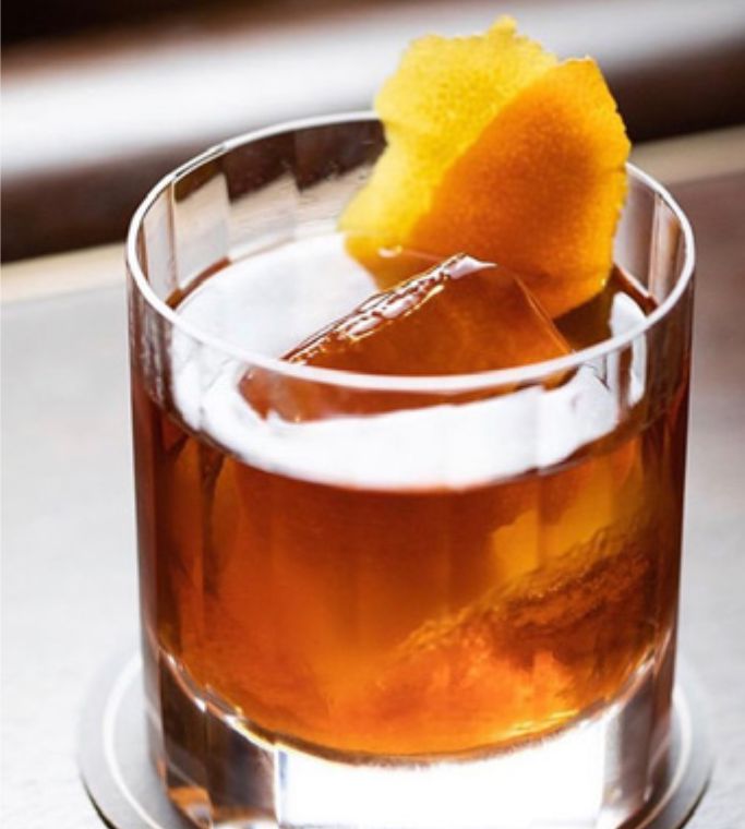Whiskey Cocktail OLD FASHIONED