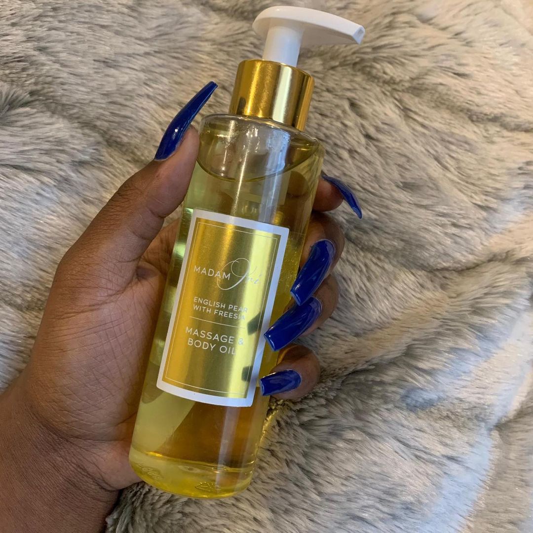 PERFUME LAYERING TIPS TO FINDING THE BEST FRAGRANCE COMBINATIONS