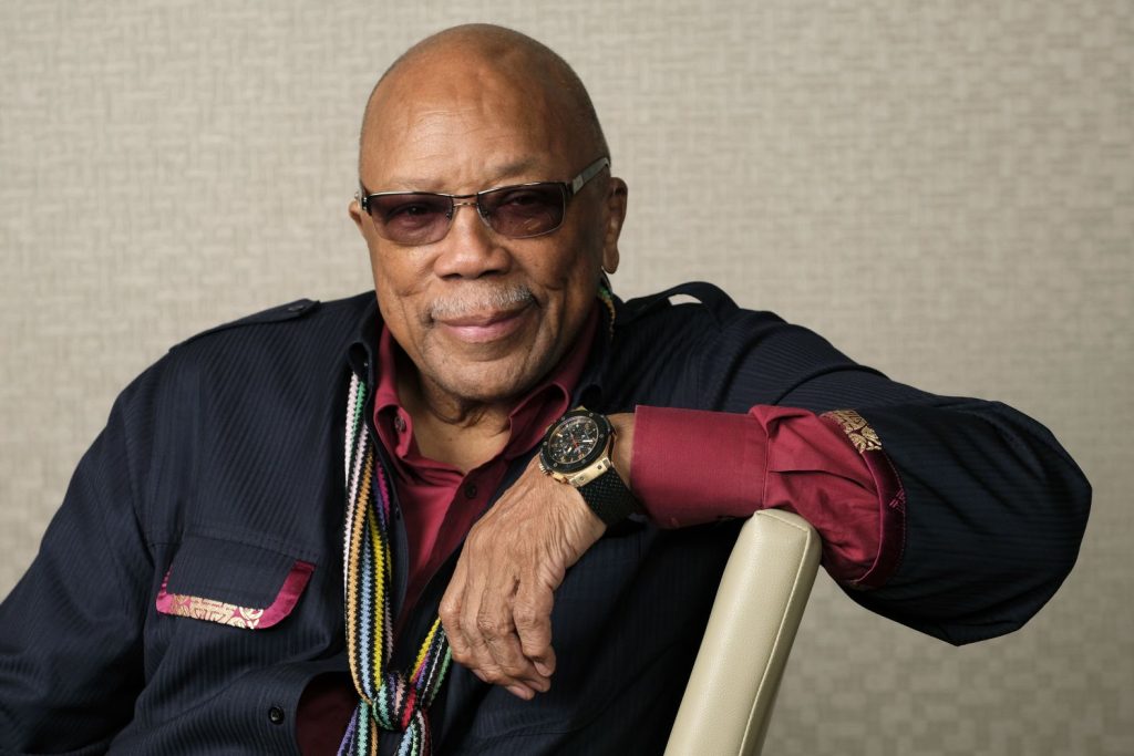 Quincy Jones pictures by Chris Pizzello-Invision-Chris Pizzello-Invision-AP